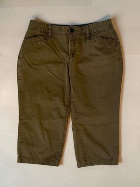 Eddie Bauer Capri Pants